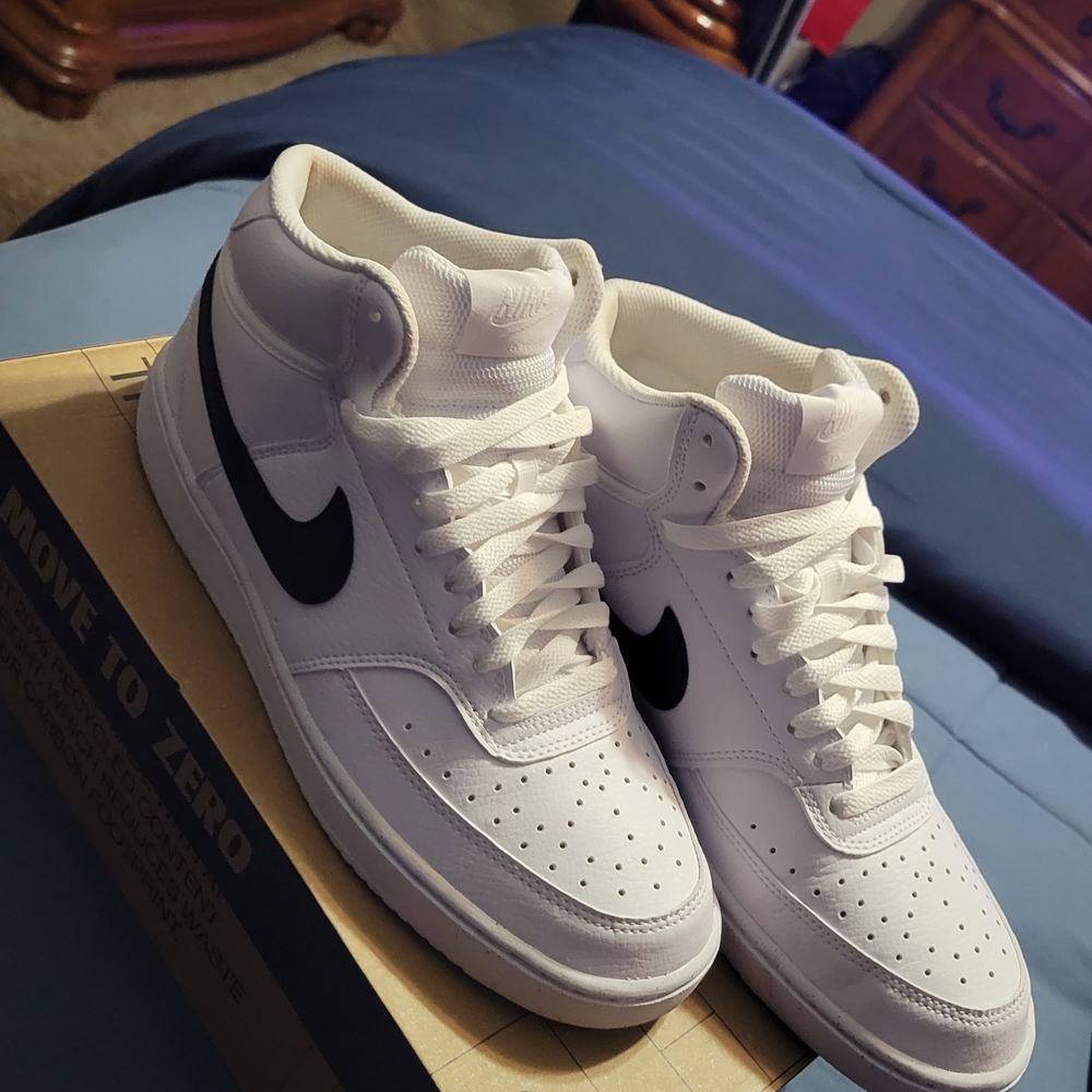 Nike Men's White and Black High-Top Sneakers